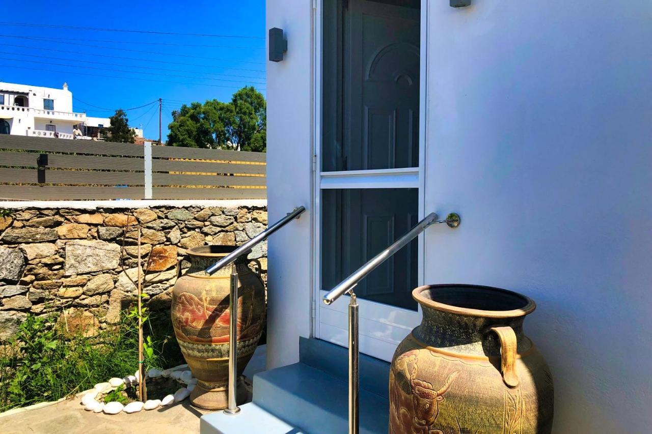 Eleven Rooms Mykonos Town Exterior photo